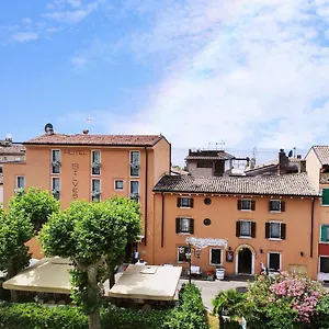 https://hotel-silvestro.hotelinveneto.com